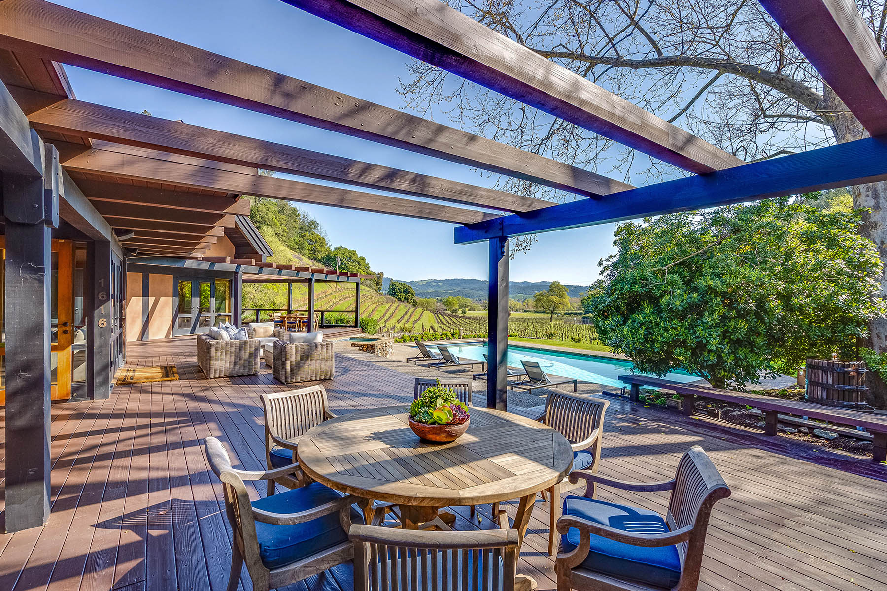 A08 - 047-DSC00909_ENF