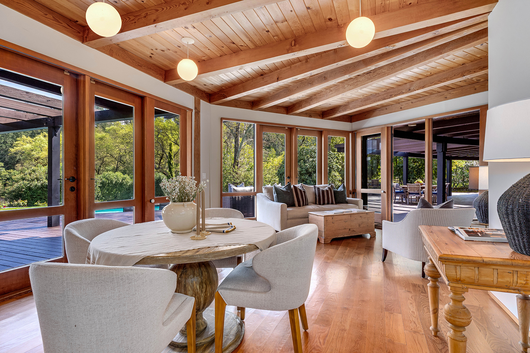 B11 - 205-DSC01645_ENF-Edit_EDITED