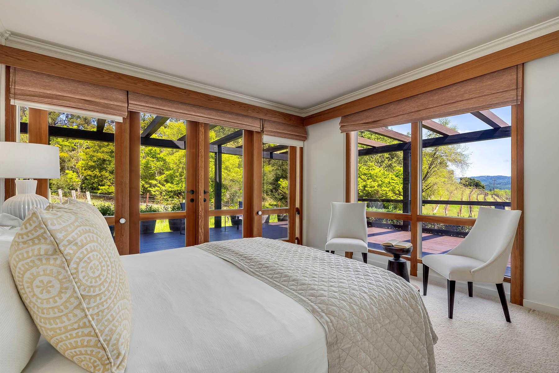 B18 - 136-DSC01172_ENF-Edit