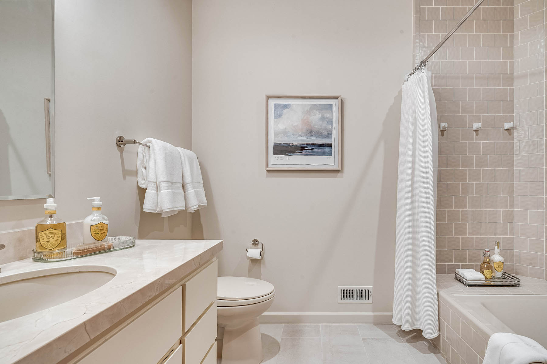 B22 - 255-DSC04861_ENF