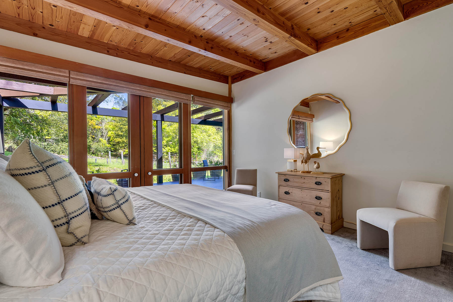 B24 - 148-DSC01256_ENF-Edit