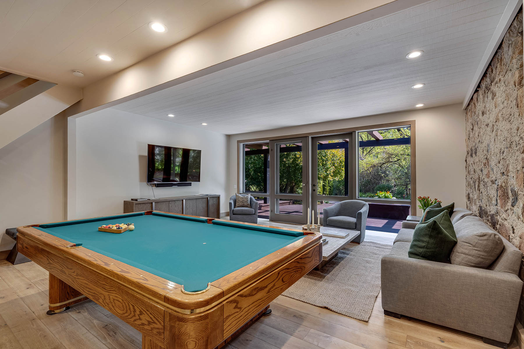 B36 - 169-DSC01401_ENF-Edit