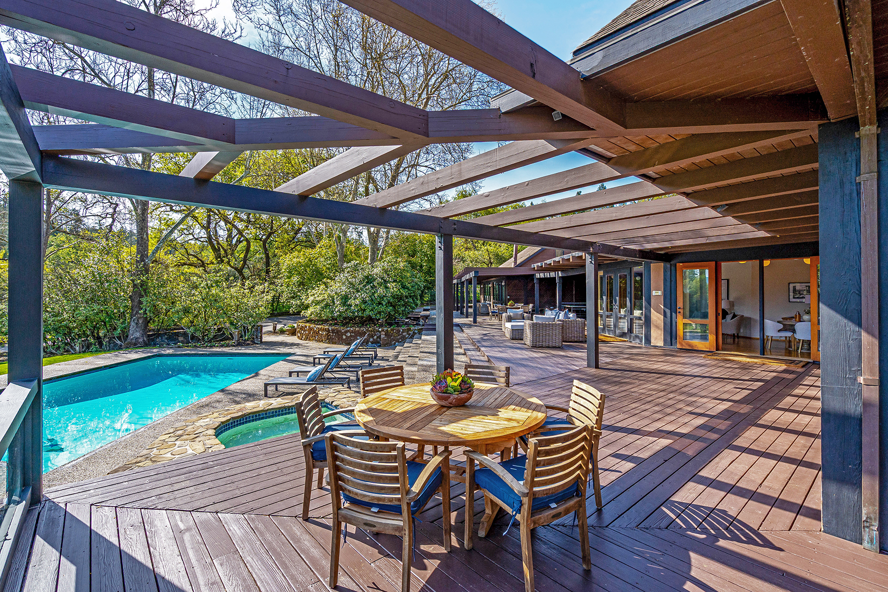 C06 - 056-DSC00922EDIT