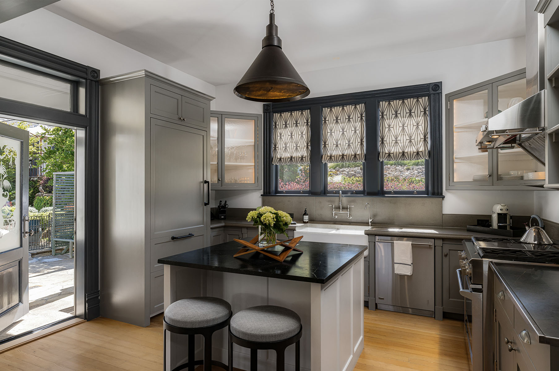 B10 - 400 Meadwood HR-12