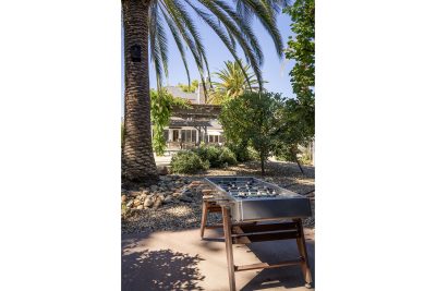 C05 - 400 Meadwood HR-69