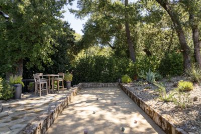 C06 - 400 Meadwood HR-71