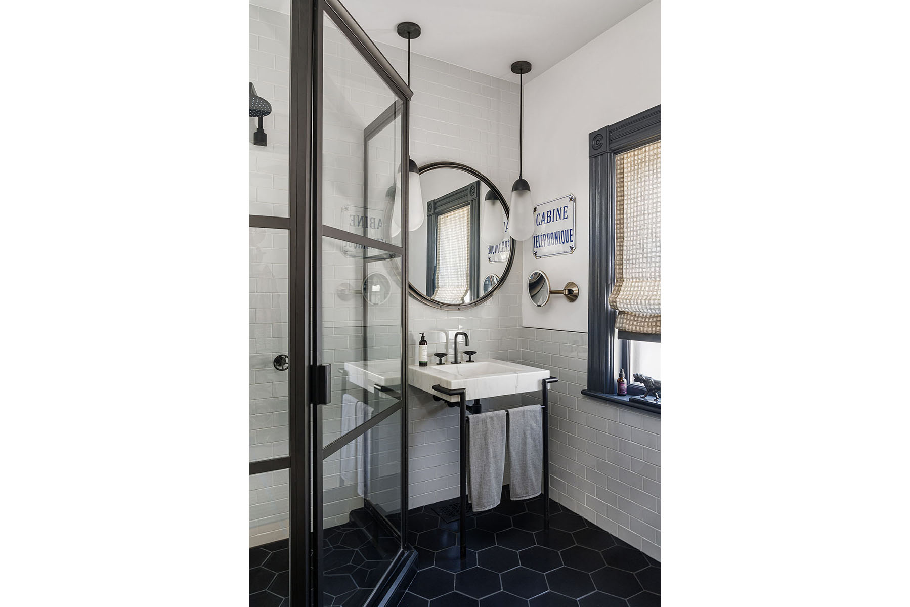 B07 - 400 Meadwood HR-15