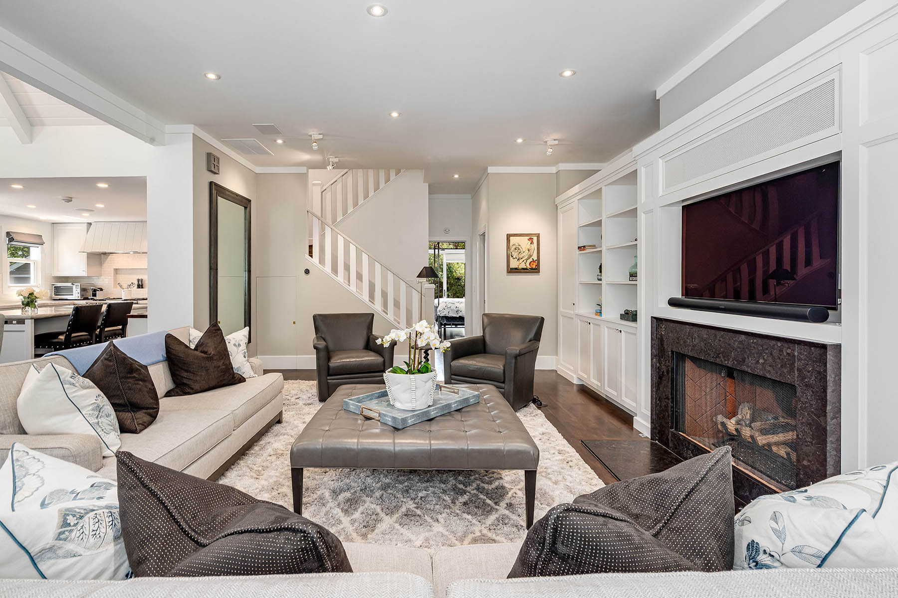 B12 - 15-DSC00014_ENF-Edit