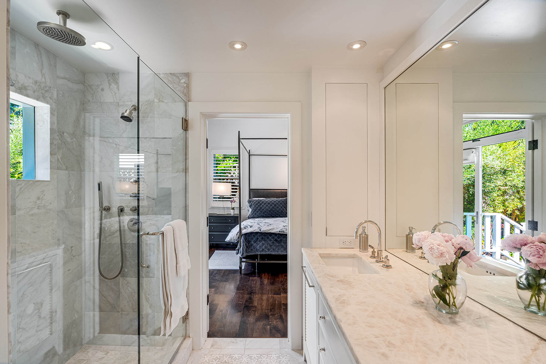 B18 - 82-DSC09898_ENF-Edit