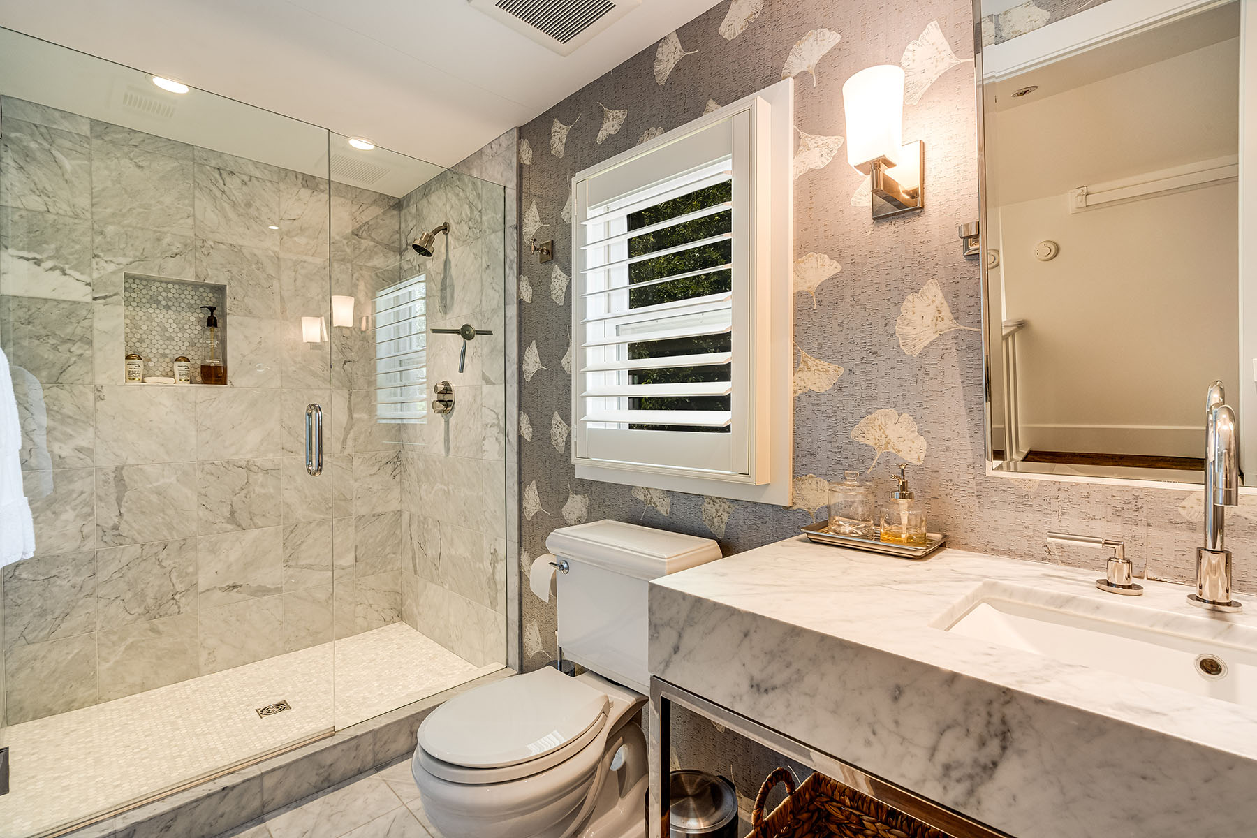 B22 - 87-DSC09931_ENF-Edit