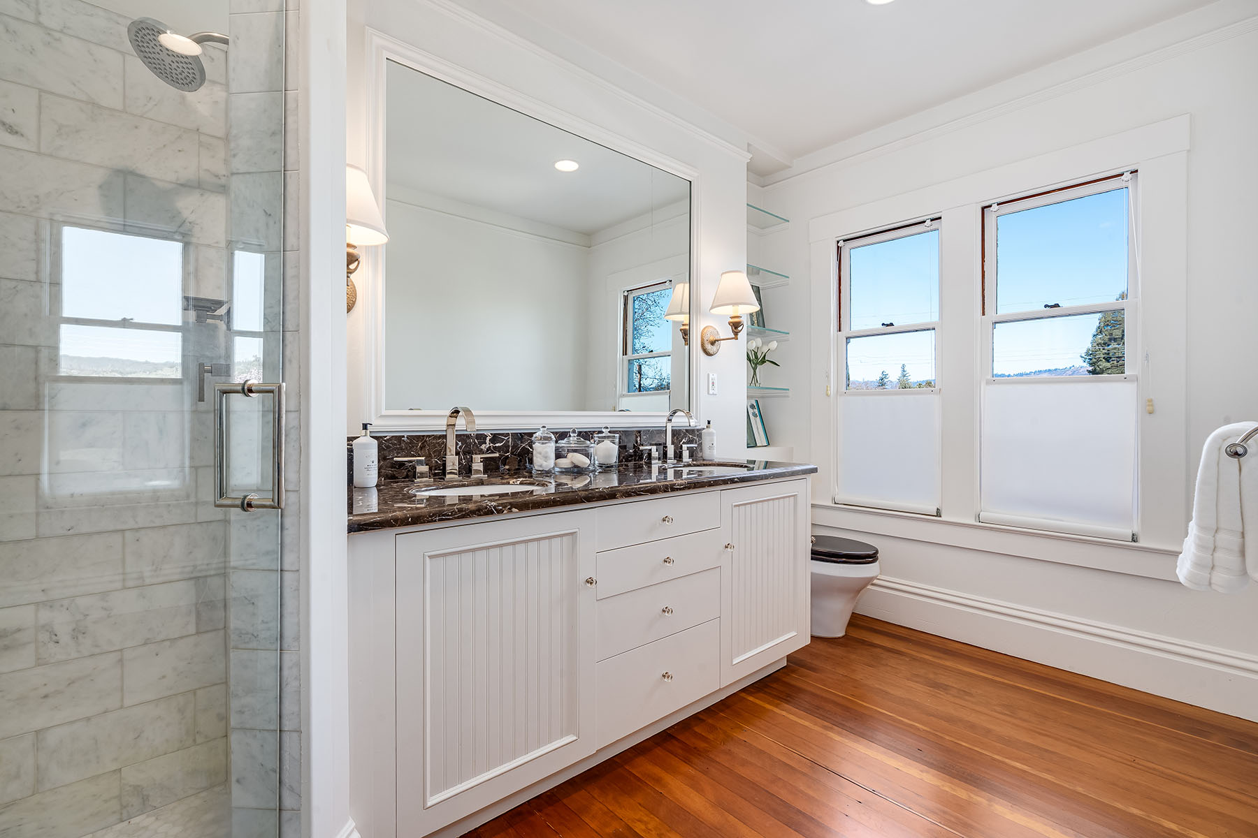 B34 - 081-DSC00377_ENF-Edit