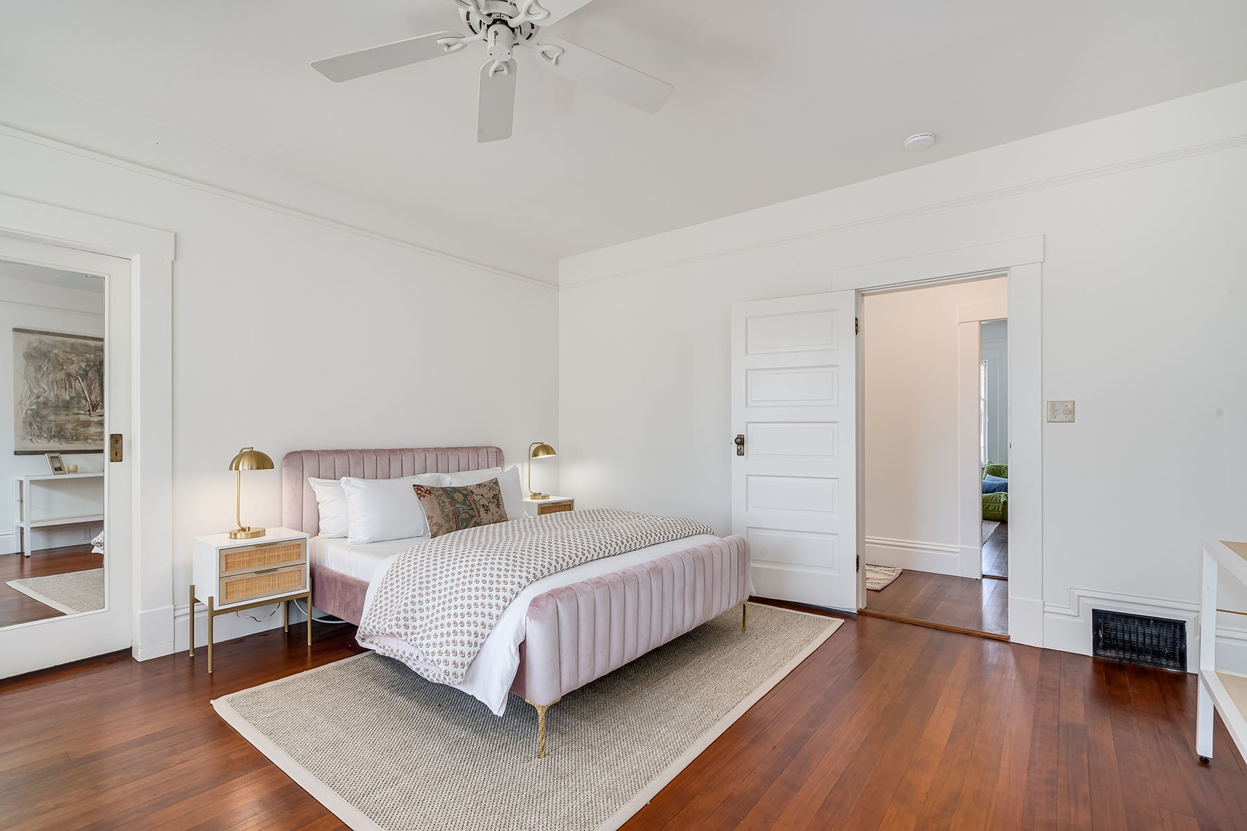 B38 - 094-DSC00468_ENF-Edit