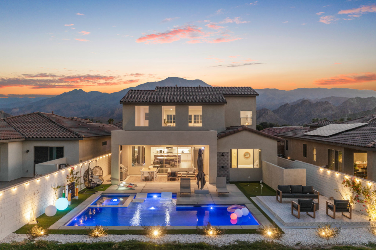 Villa Rentals Image
