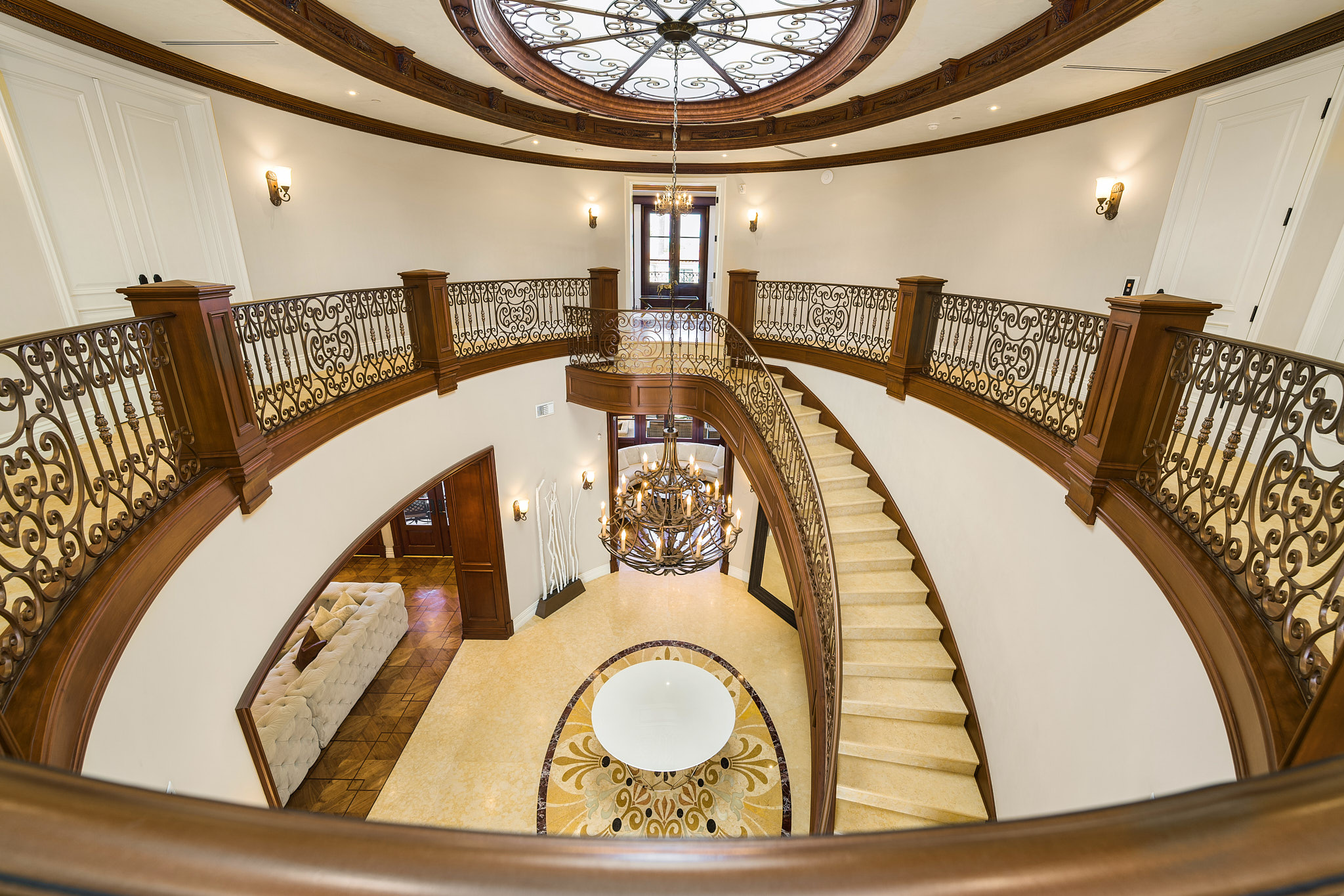 The Palm Mansion