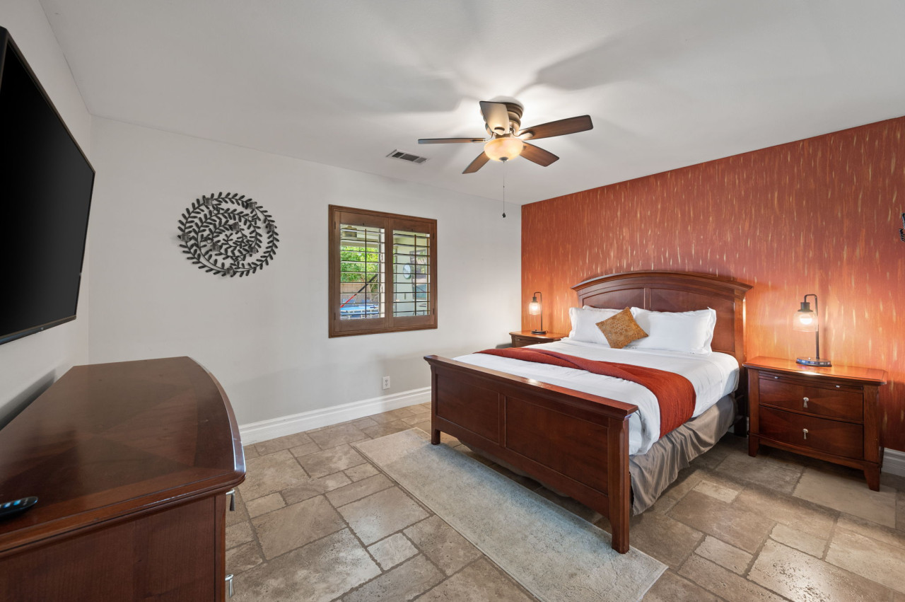 The Seahawk Villa