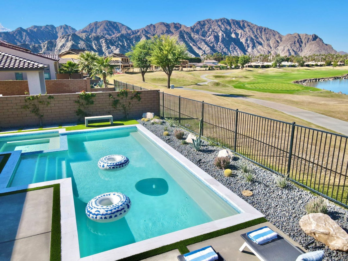The Chameleon Villa
