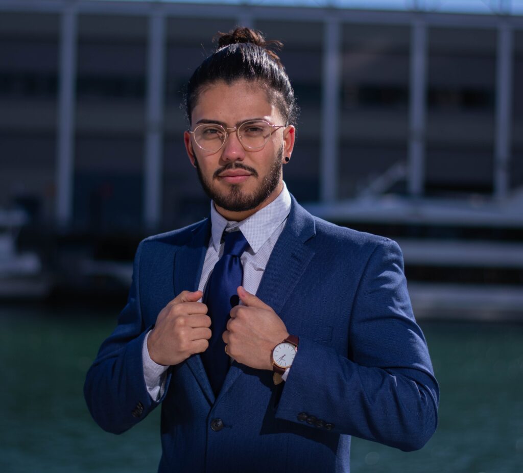 Alvin J Perez