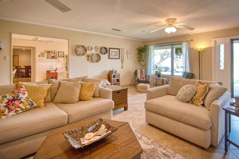 Listing Main Thumbnail #1