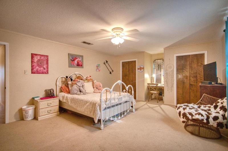 Listing Main Thumbnail #1