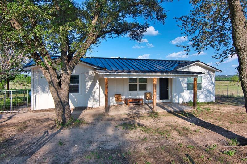 Listing Main Thumbnail #1