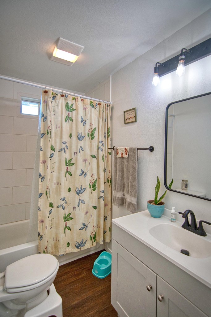 Listing Main Thumbnail #1