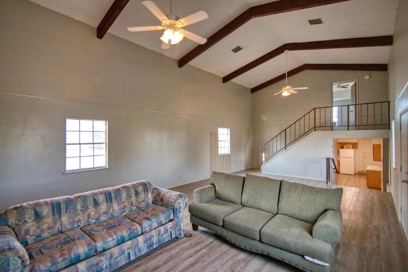 Listing Main Thumbnail #1