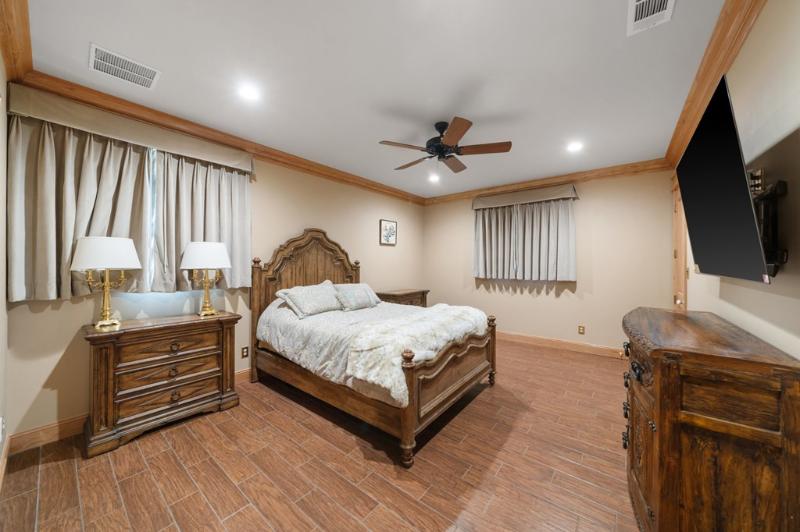 Listing Main Thumbnail #1