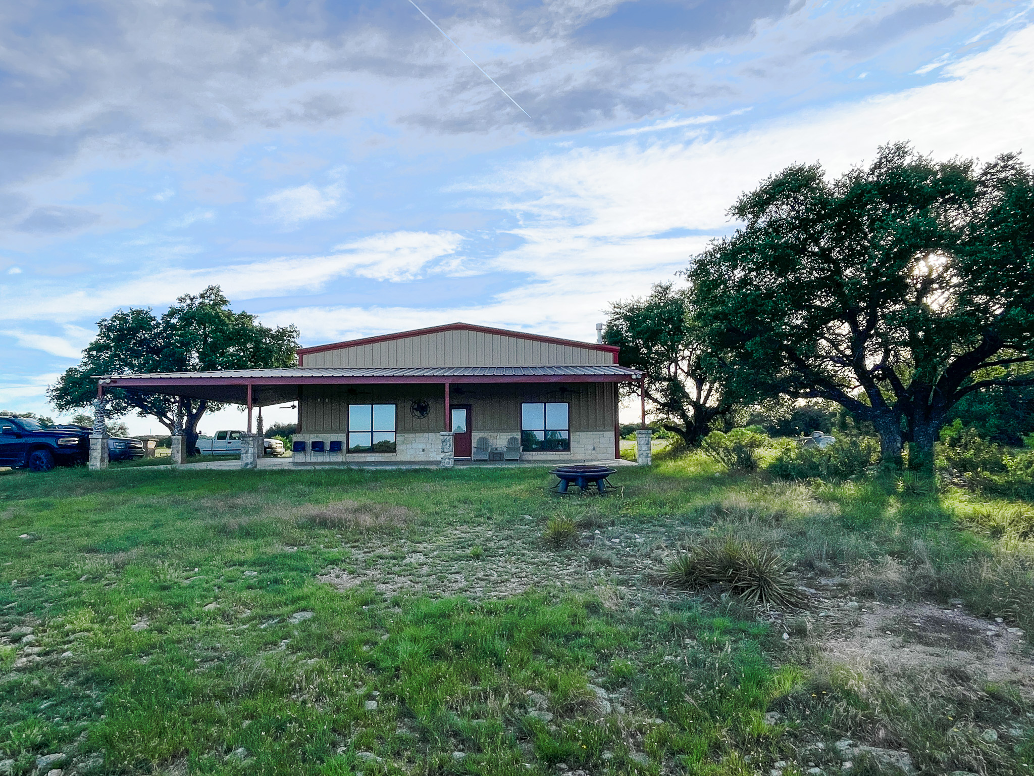 7787 E US HWY 190 Eldorado TX 76936