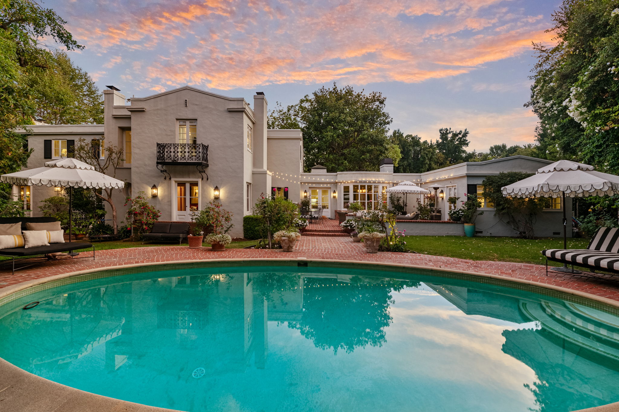 Larry Young + Associates