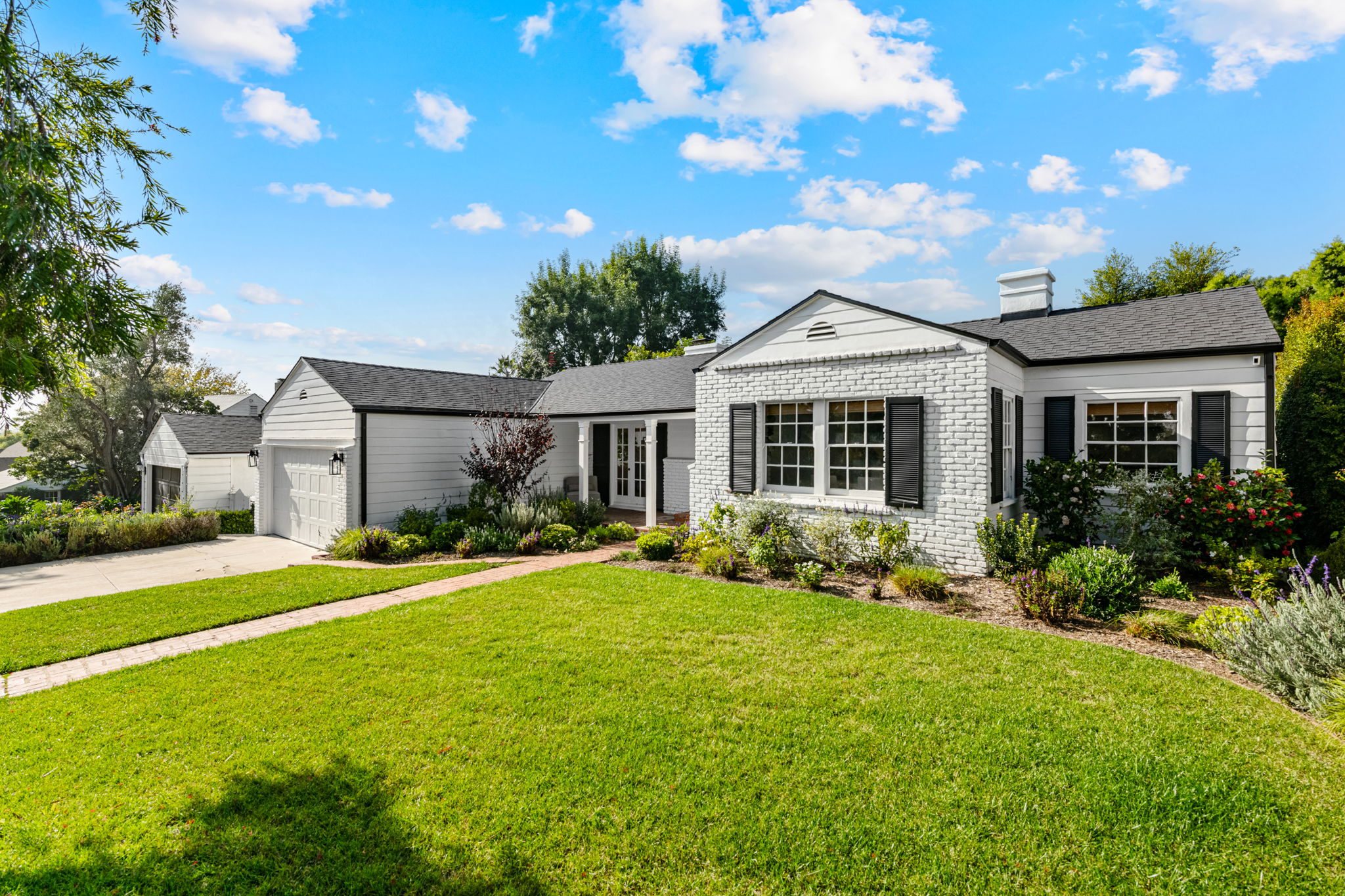 Larry Young + Associates