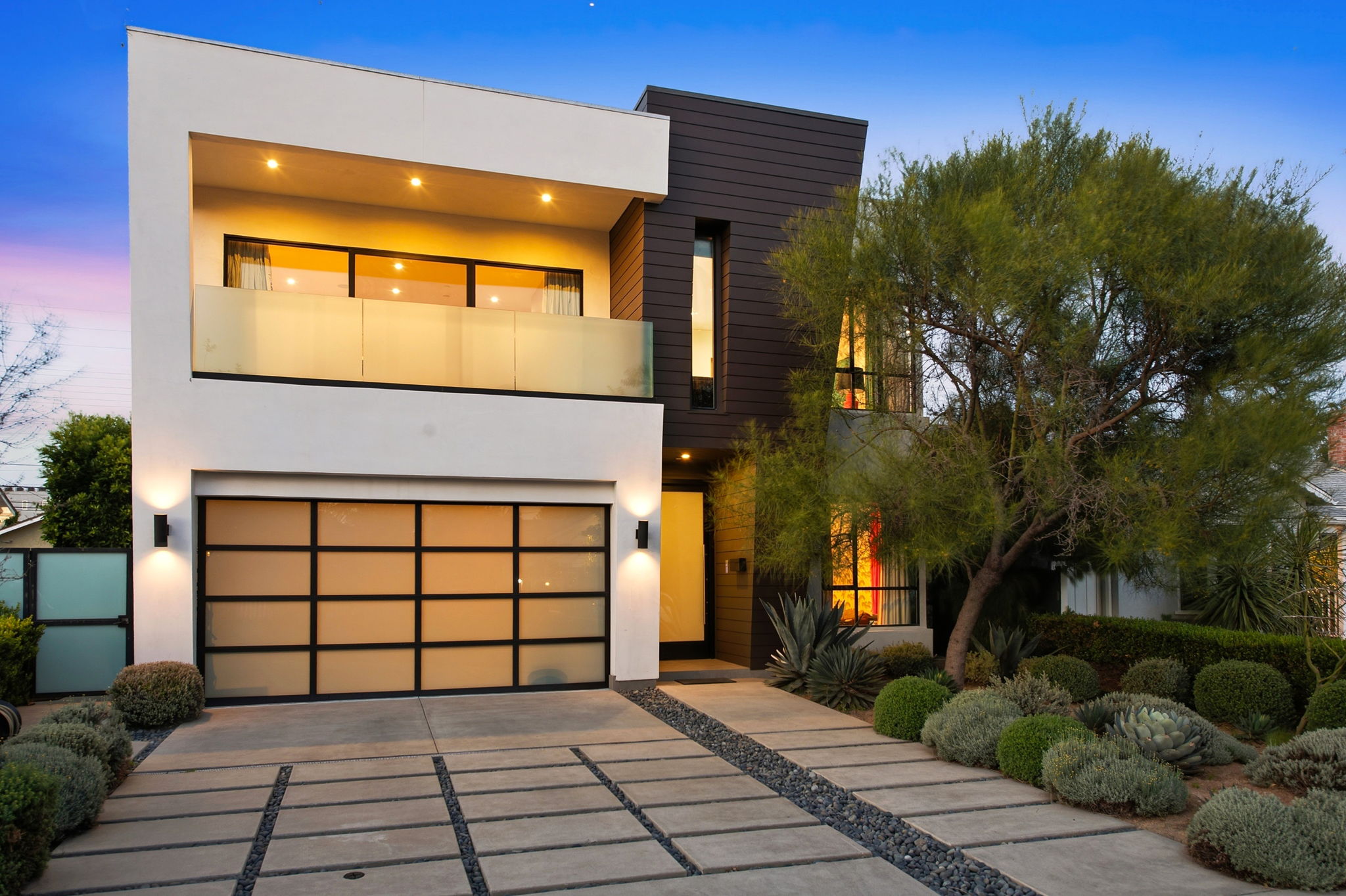 Larry Young + Associates