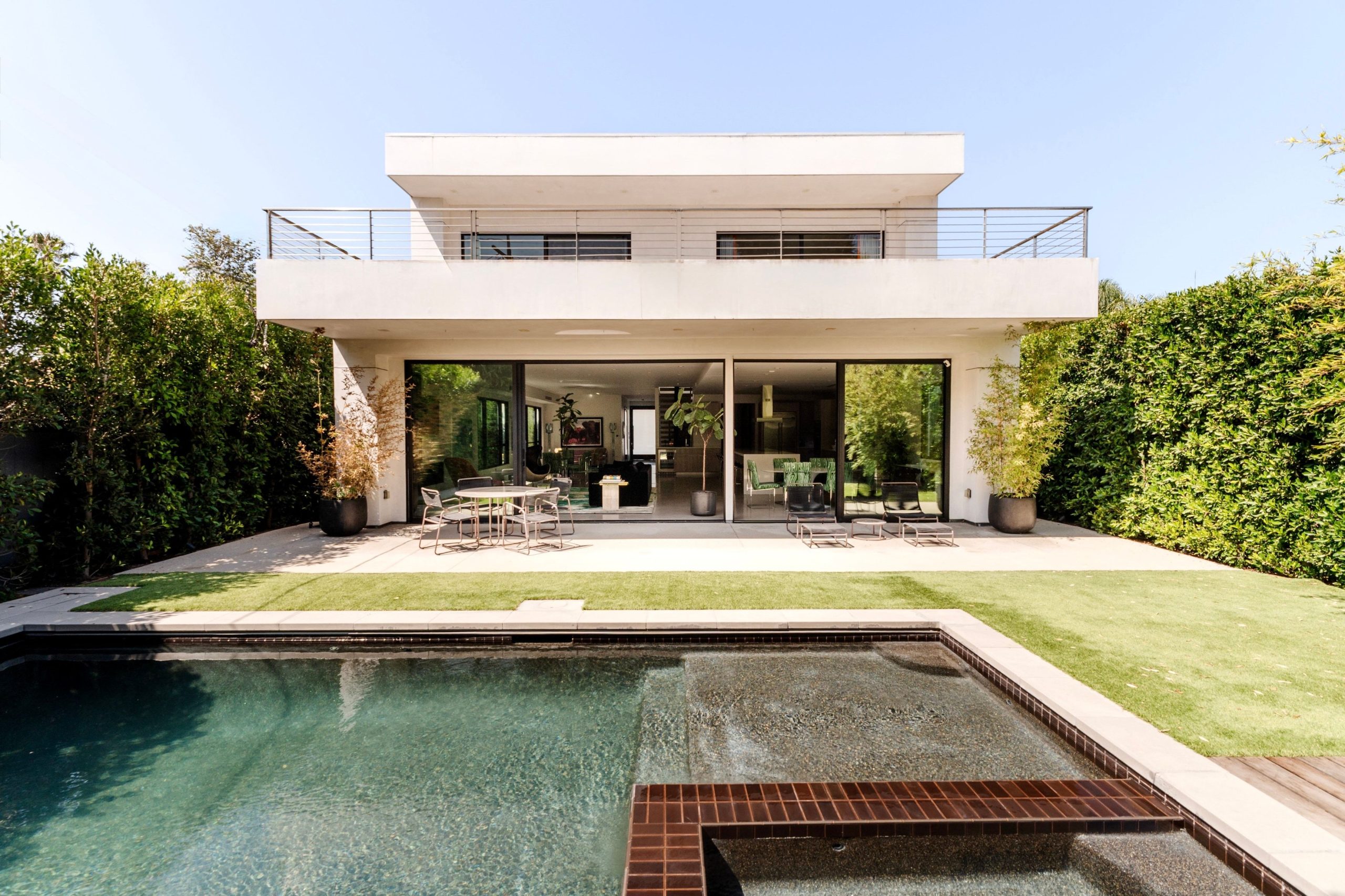 Larry Young + Associates