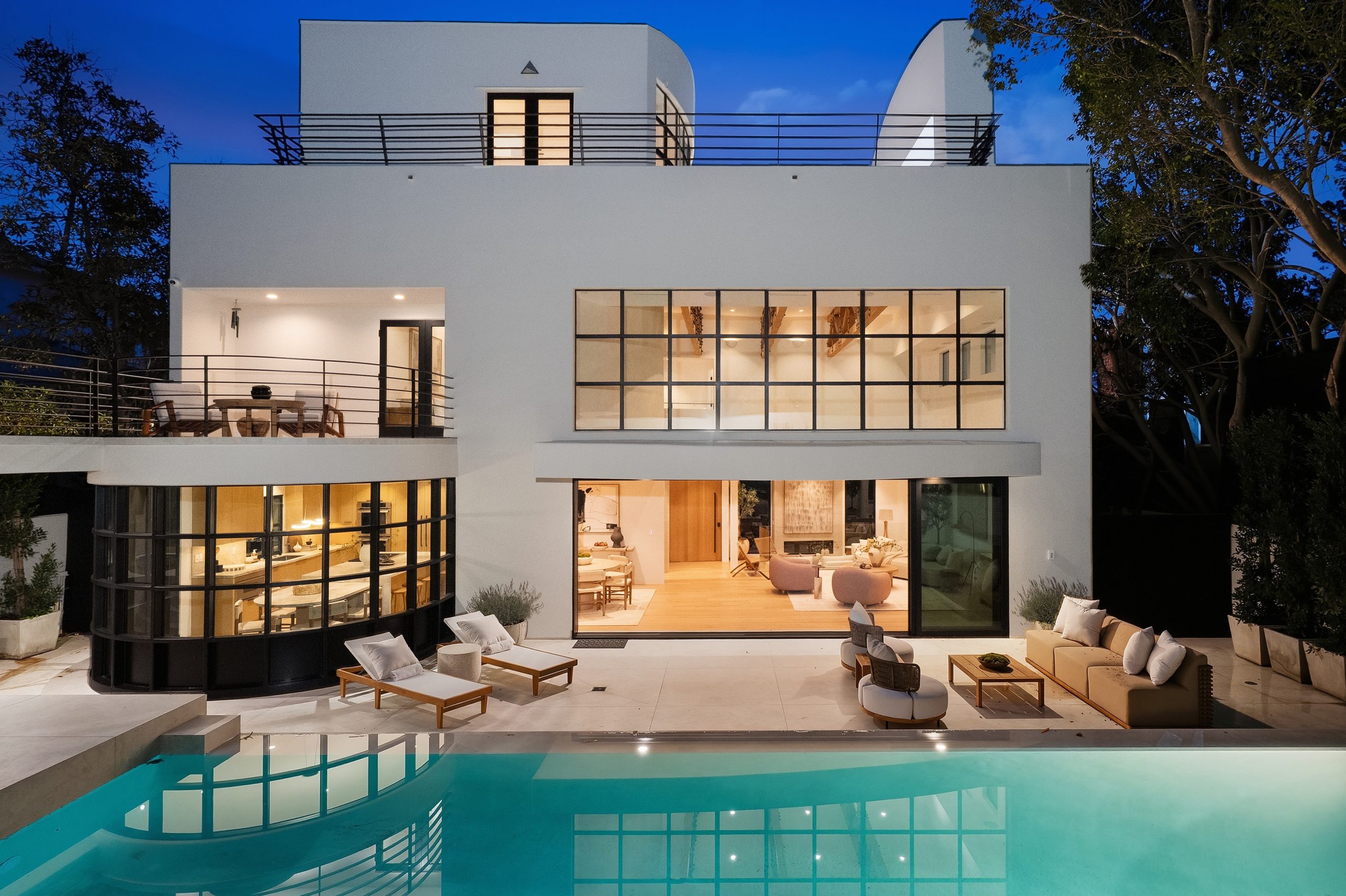 Larry Young + Associates