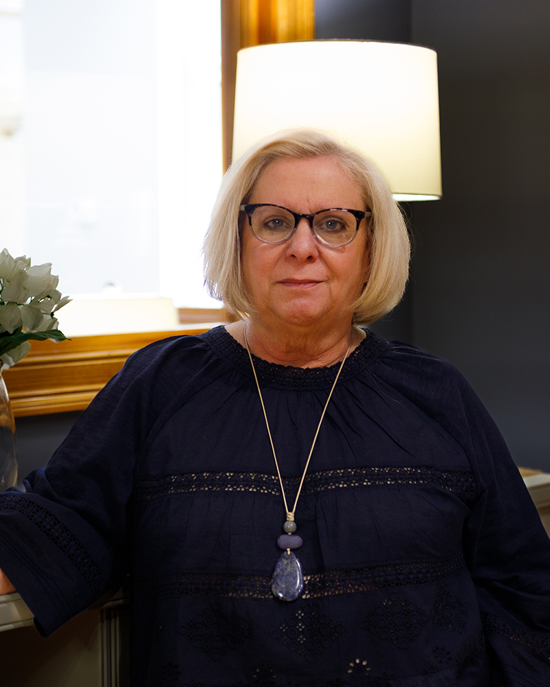 Mari Sennott