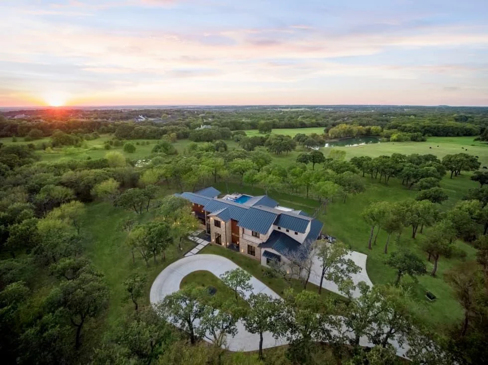 The estate at 1200 Rockgate Rd. in Bartonville is listed for $15.9 million. Photo courtesy of Zach Spross Photography for Douglas Elliman