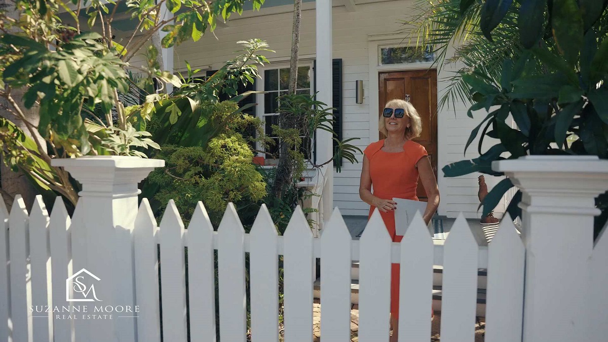 Suzanne Moore Real Estate