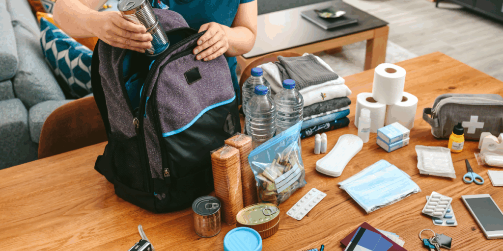 Hurricane supply kit for Florida homeowners