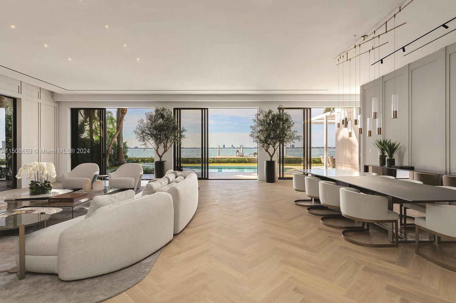 Interior design concepts in luxury homes that maximize the North Bay Road lifestyle