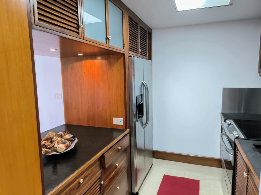 Waterfront Luxurious Condo + Boat Dock, Simpson Bay, Real Estate SXM