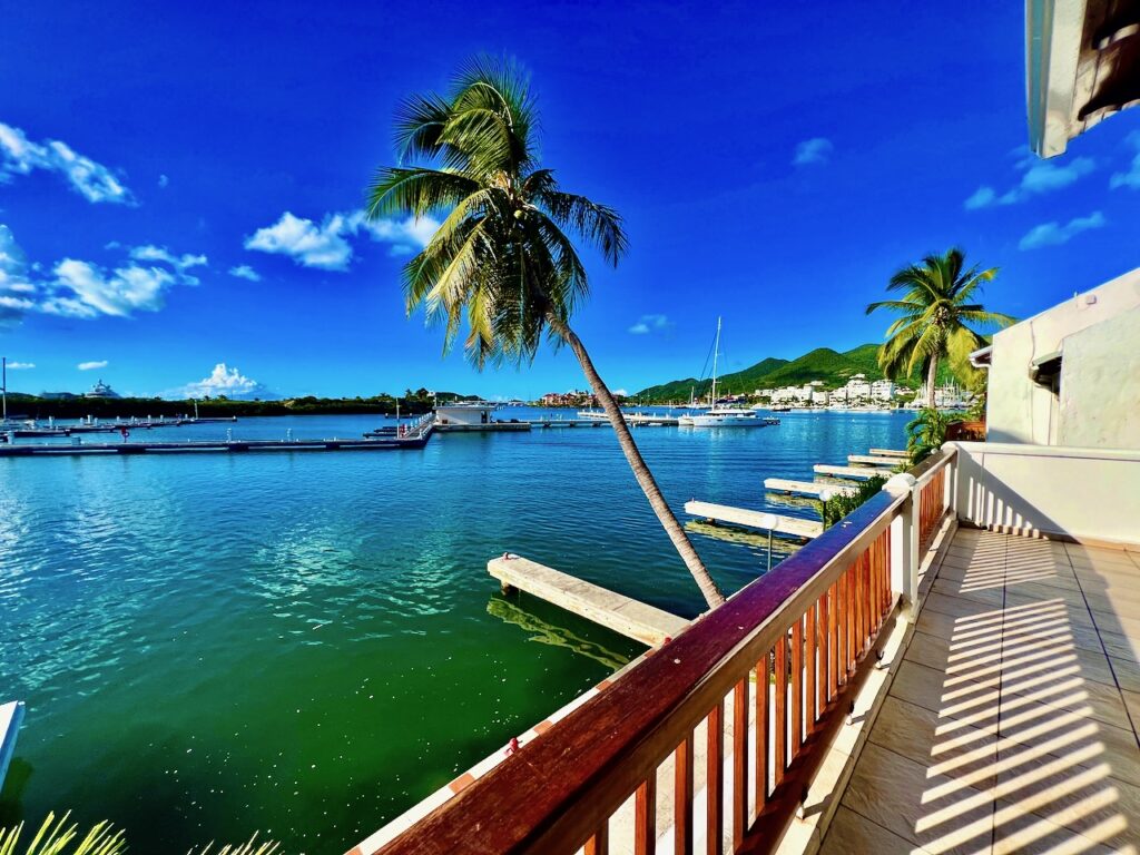 Waterfront Luxurious Condo + Boat Dock, Simpson Bay, Real Estate SXM