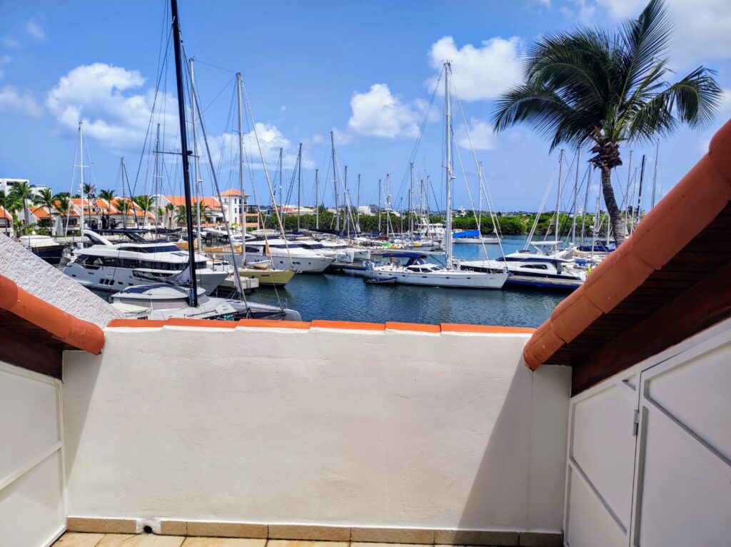 Waterfront Luxurious Condo + Boat Dock, Simpson Bay, Real Estate SXM