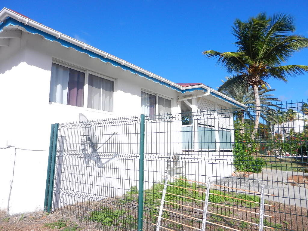 SXM Properties for sale: Lot of 2 Villas, Mont Vernon St Martin, Close to Orient Bay, Real Estate SXM, FWI