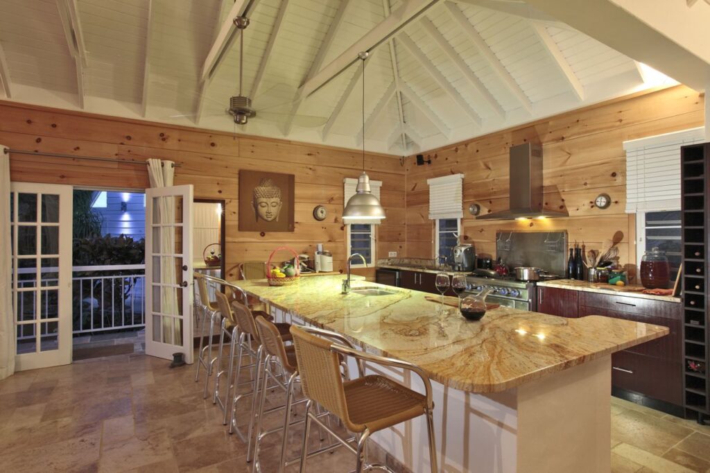 Real Estate Terres Basses St Martin, 4BR 4Baths Home – 10 minutes walk to  Plum Bay Beach