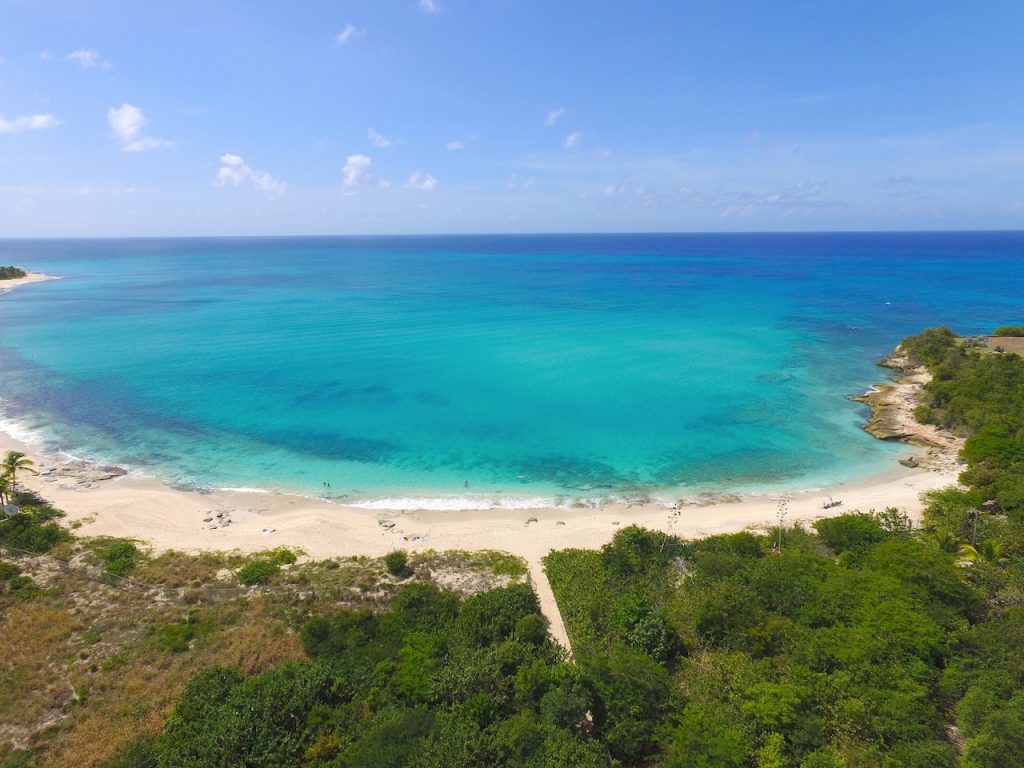 Real Estate Terres Basses St Martin, 4BR 4Baths Home – 10 minutes walk to  Plum Bay Beach