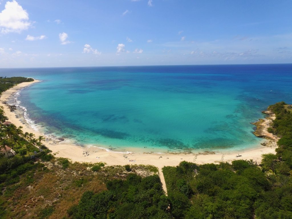 Real Estate Terres Basses St Martin, 4BR 4Baths Home – 10 minutes walk to  Plum Bay Beach