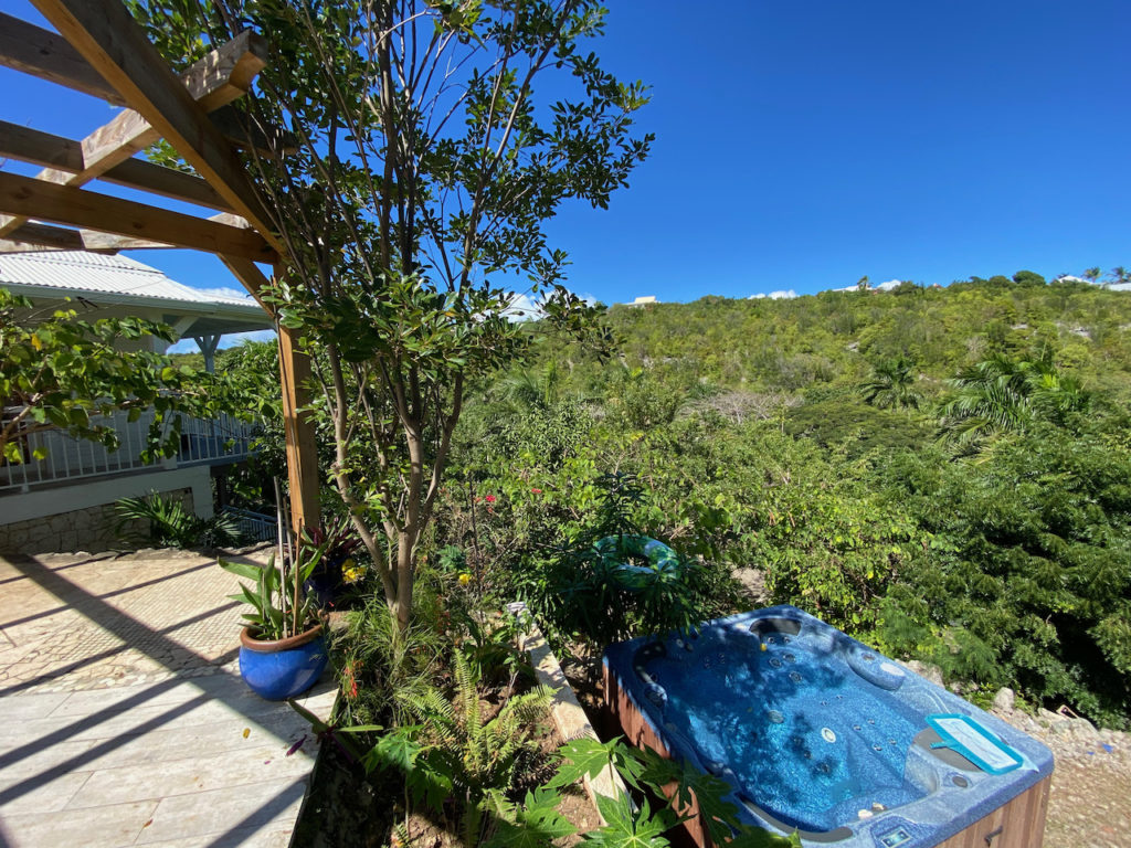 Real Estate Terres Basses St Martin, 4BR 4Baths Home – 10 minutes walk to  Plum Bay Beach