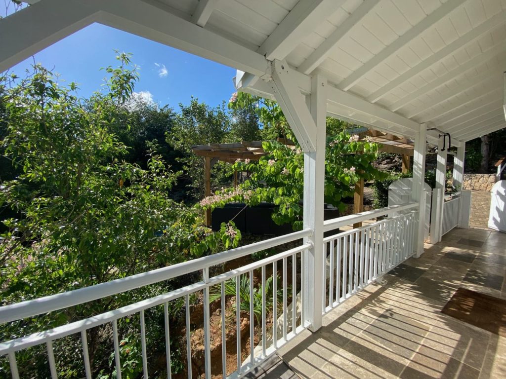 Real Estate Terres Basses St Martin, 4BR 4Baths Home – 10 minutes walk to  Plum Bay Beach