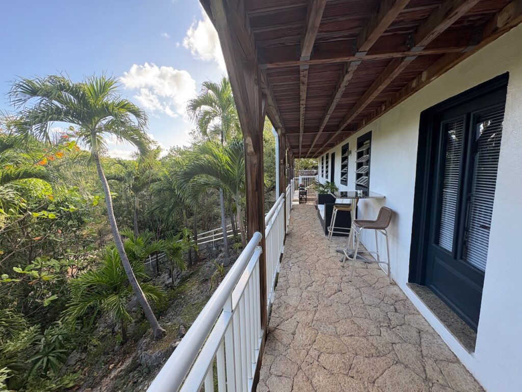 Real Estate Terres Basses St Martin, 4BR 4Baths Home – 10 minutes walk to  Plum Bay Beach