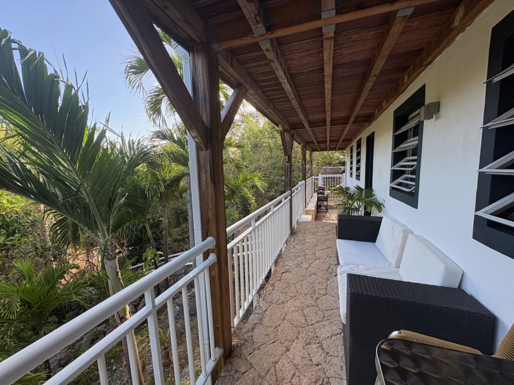 Real Estate Terres Basses St Martin, 4BR 4Baths Home – 10 minutes walk to  Plum Bay Beach