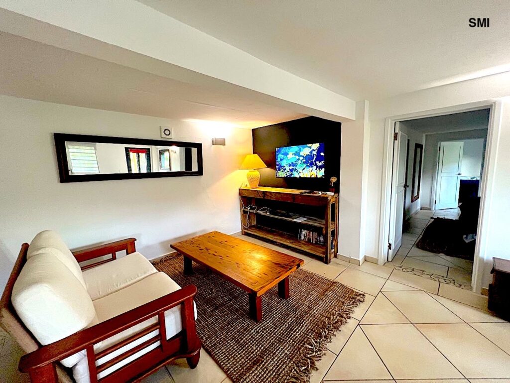 Real Estate Terres Basses St Martin, 4BR 4Baths Home – 10 minutes walk to  Plum Bay Beach
